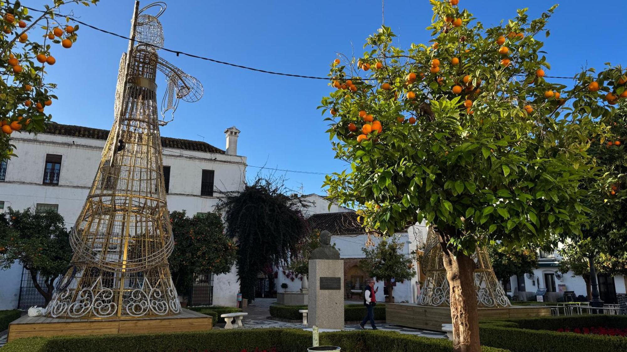 Oasis Jacuzzi Retreat Apartment Marbella Bagian luar foto