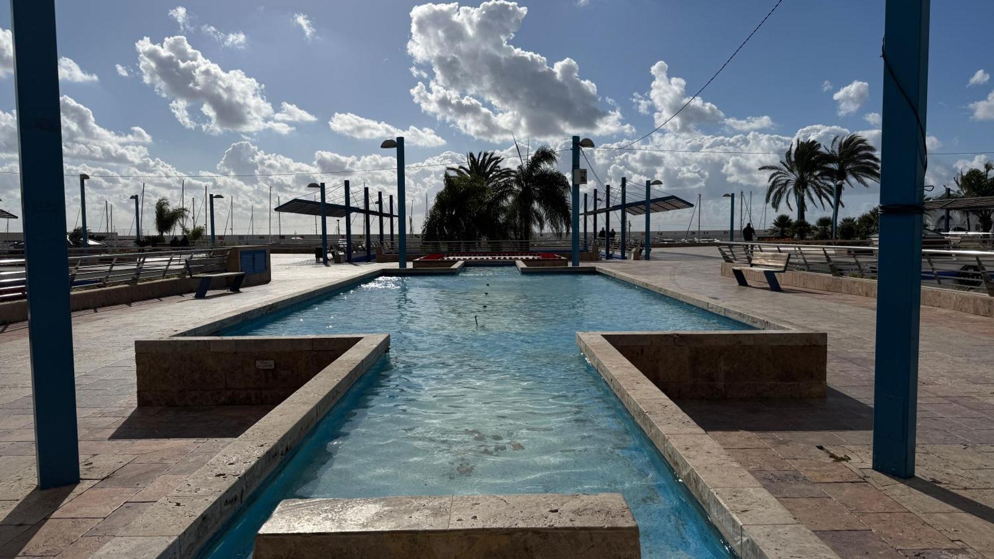Oasis Jacuzzi Retreat Apartment Marbella Bagian luar foto
